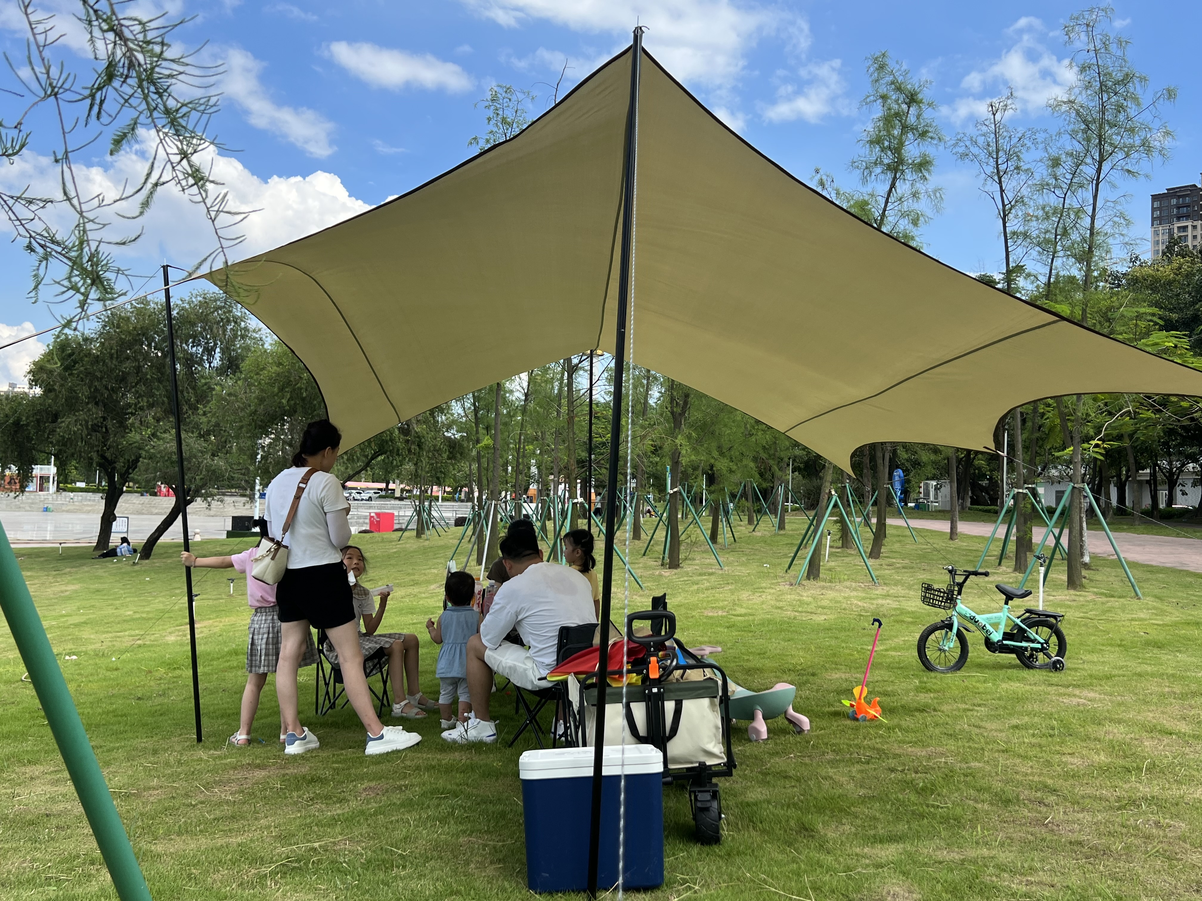 Commercial Tents Commercial Tents